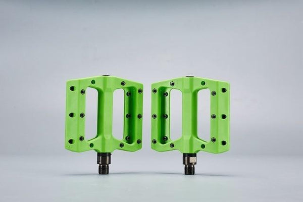 Composite Flat Pedals